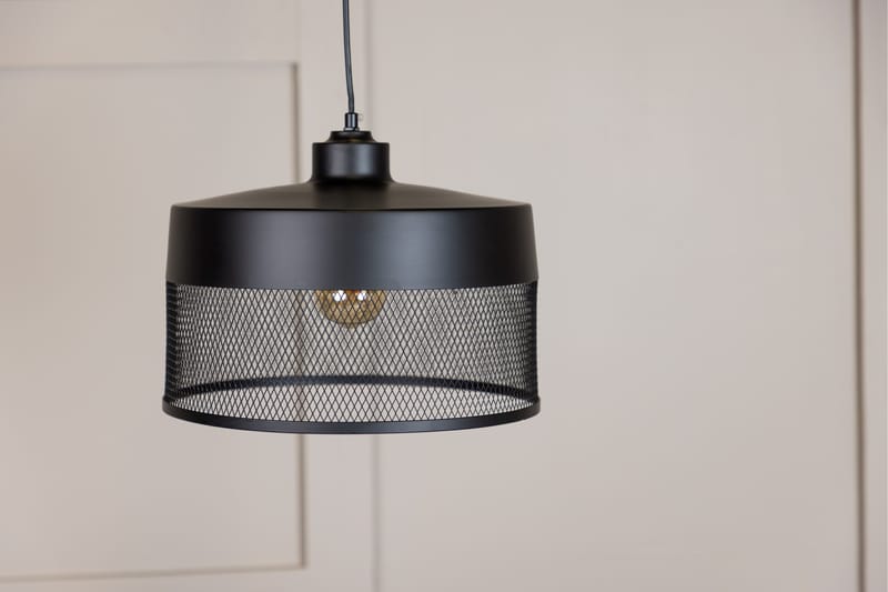 Toulon Pendellampe 24 cm - Sort - Belysning - Lamper & indendørsbelysning - Køkkenlampe - Loftlampe køkken