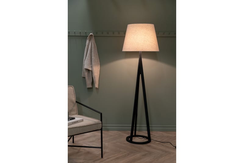 Kona Gulvlampe - Linned/Beige/Sort - Belysning - Lamper & indendørsbelysning - Gulvlampe & standerlampe