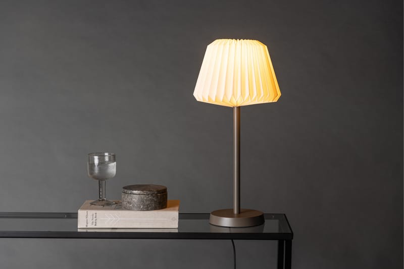 Tandådalen Bordlampe - Mocca - Belysning - Lamper & indendørsbelysning - Vindueslampe - Vindueslampe på fod