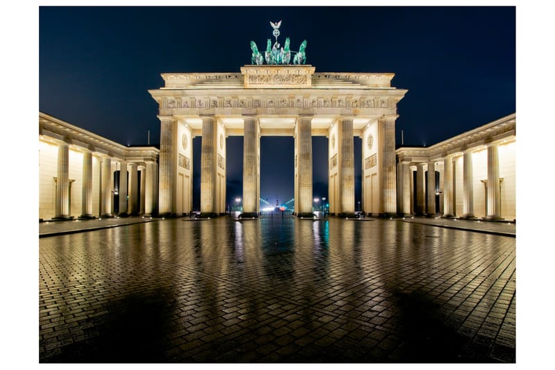 Canvastavle Brandenburger Tor om aftenen 200x154 - Artgeist sp. z o. o. - Boligtilbehør - Vægdekoration - Tapeter - Fototapeter