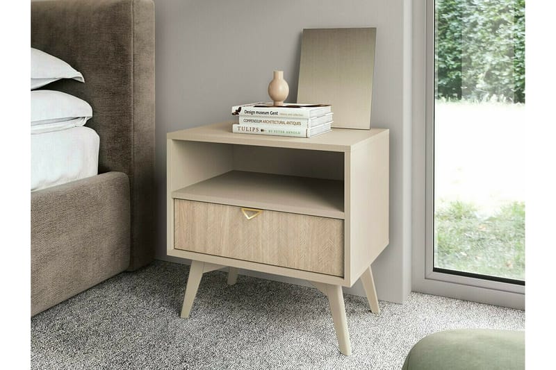 Klinkerville Børnesengebord 54 cm - Beige - Møbler - Børnemøbler - Børneborde - Sengebord børn