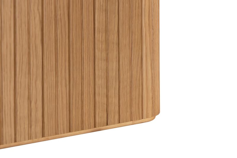 Nixrai Spisebord 140 cm med 4st Jerup Spisebordsstol - Eg - Spisebordssæt