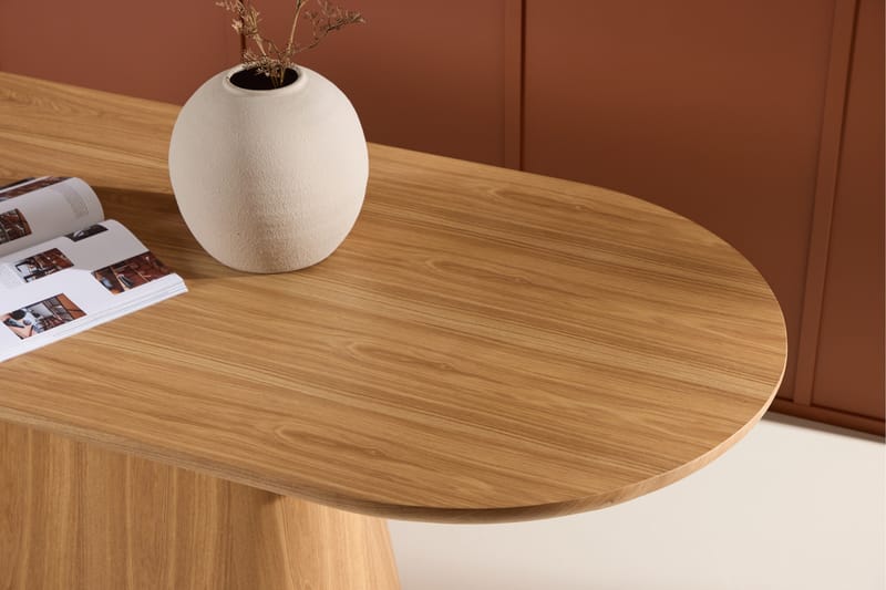 Stjärnö Spisebord 200 cm Oval - Natur - Møbler - Borde - Spisebord og køkkenbord