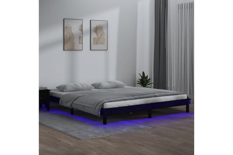 beBasic sengeramme med LED-lys 140x190 cm massivt træ sort - Sort - Møbler - Senge - Sengeramme & sengestel