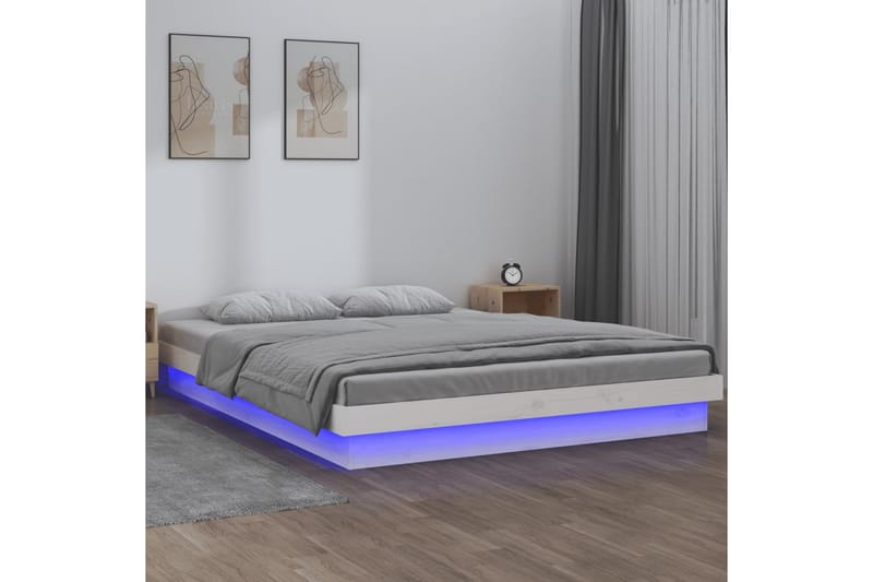 beBasic sengeramme med LED-lys 160x200 cm massivt træ hvid - Hvid - Møbler - Senge - Sengeramme & sengestel