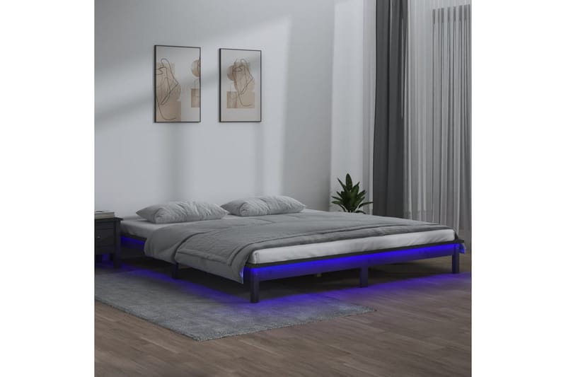 beBasic sengeramme med LED-lys 200x200 cm massivt træ grå - GrÃ¥ - Møbler - Senge - Sengeramme & sengestel