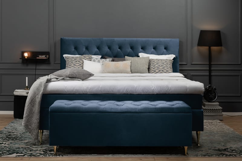 Royal Velvet Kontinentalseng 160x200 velour - mørkeblå - Møbler - Senge - Komplet sengepakke