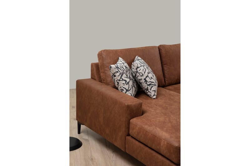 Svanabyn Sofa med Divan og Chaiselong 4-personers - Brun - Møbler - Sofaer - U Sofa