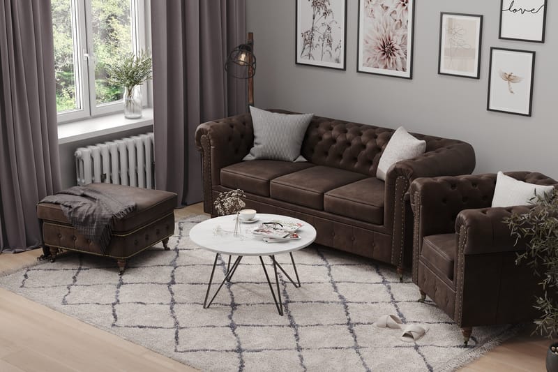 Chesterfield Deluxe Sofagruppe 3+2+1 med Fodskammel Læderlook - Mørkebrun - Møbler - Sofaer - Sofagrupper - Howard sofagruppe