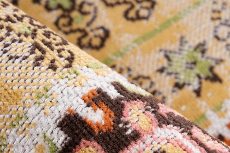 Cosford tæppe Sui 120x170 cm - Gummierede tæpper - Små tæpper - Mønstrede tæpper - Store tæpper - Patchwork tæppe - Håndvævede tæpper