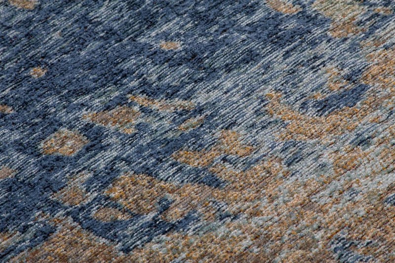 Drewgreatrich Diw Tæppe 155x230 cm Blå - D-Sign - Wiltontæpper - Håndvævede tæpper - Gummierede tæpper - Små tæpper - Mønstrede tæpper - Store tæpper - Mønstrede tæpper